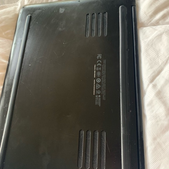 RAZOR LAPTOP - Picture 4 of 7